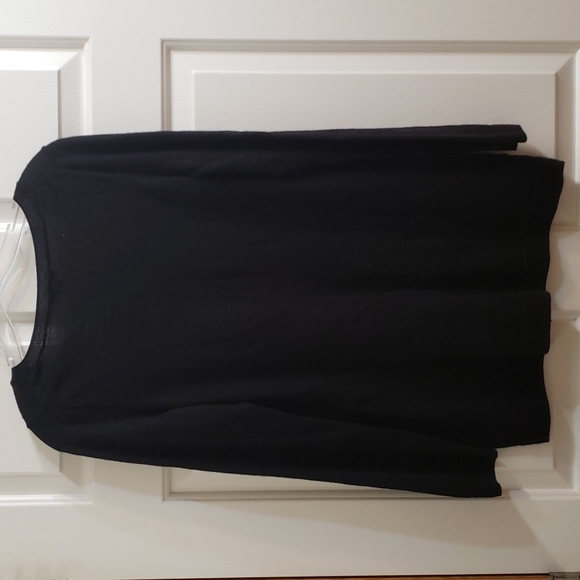 Black Gap maternity top - Picture 5 of 5